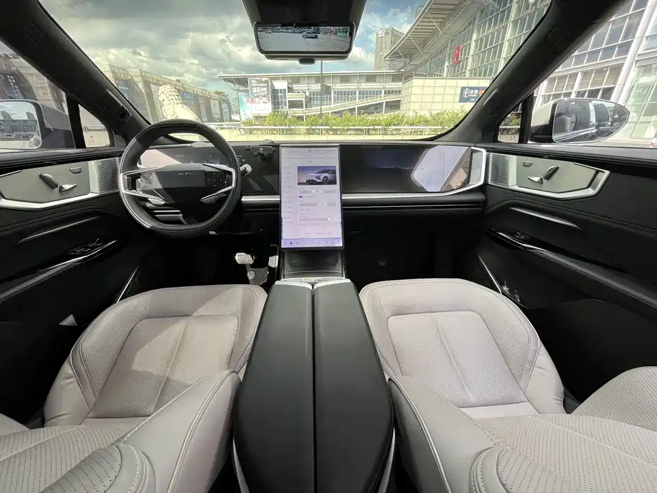 HiPhi Gao He HiPhi Y