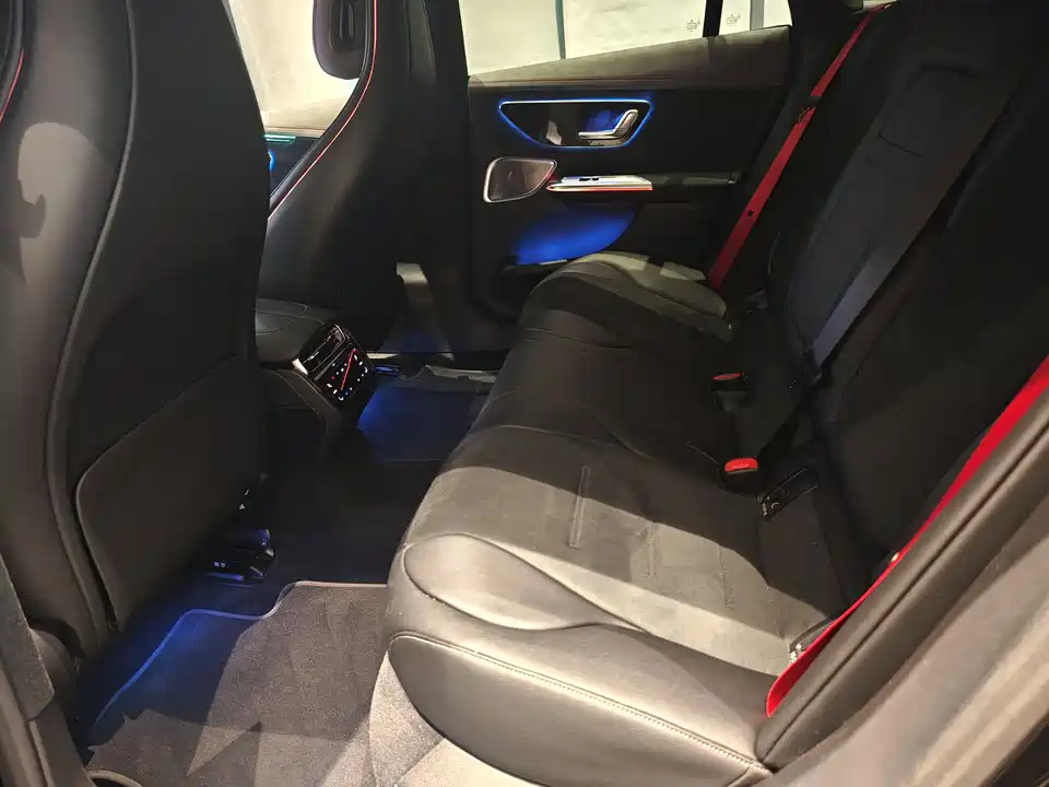 Mercedes-Benz EQE AMG