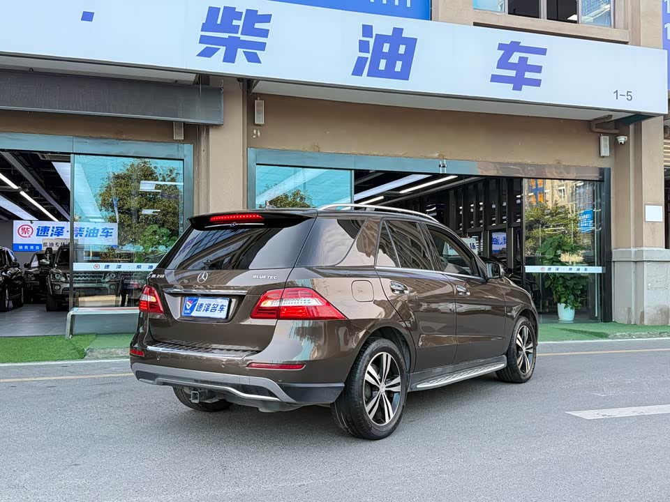 Mercedes-Benz M class