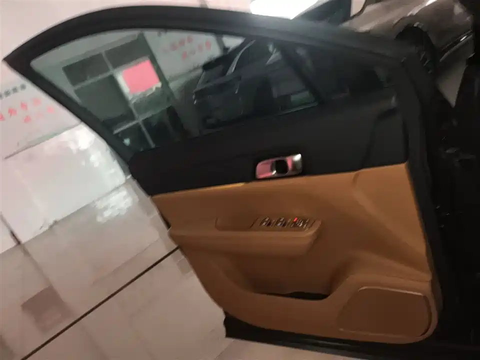 Li Auto Ideal ONE