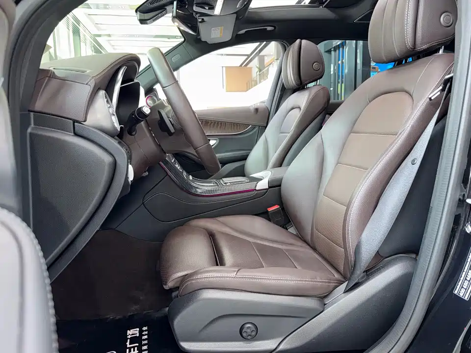 Mercedes-Benz GLC Mercedes-Benz GLC