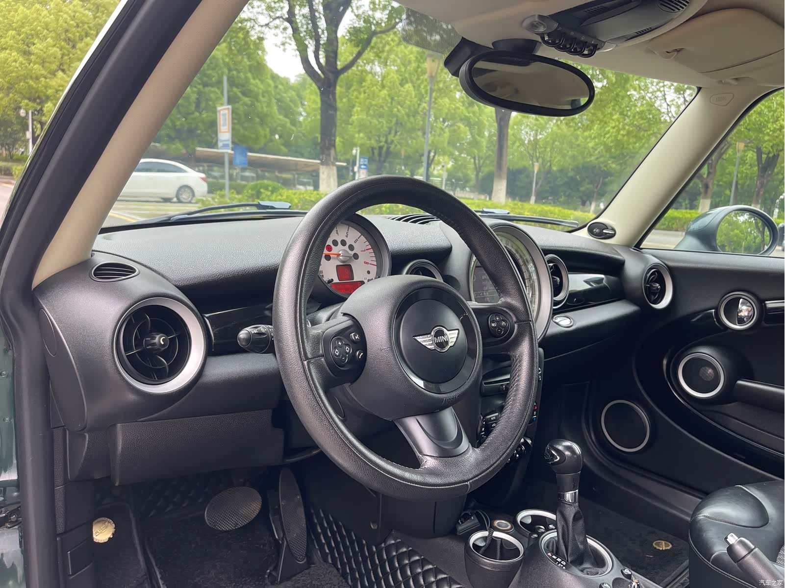 Mini Cooper, 2014 17