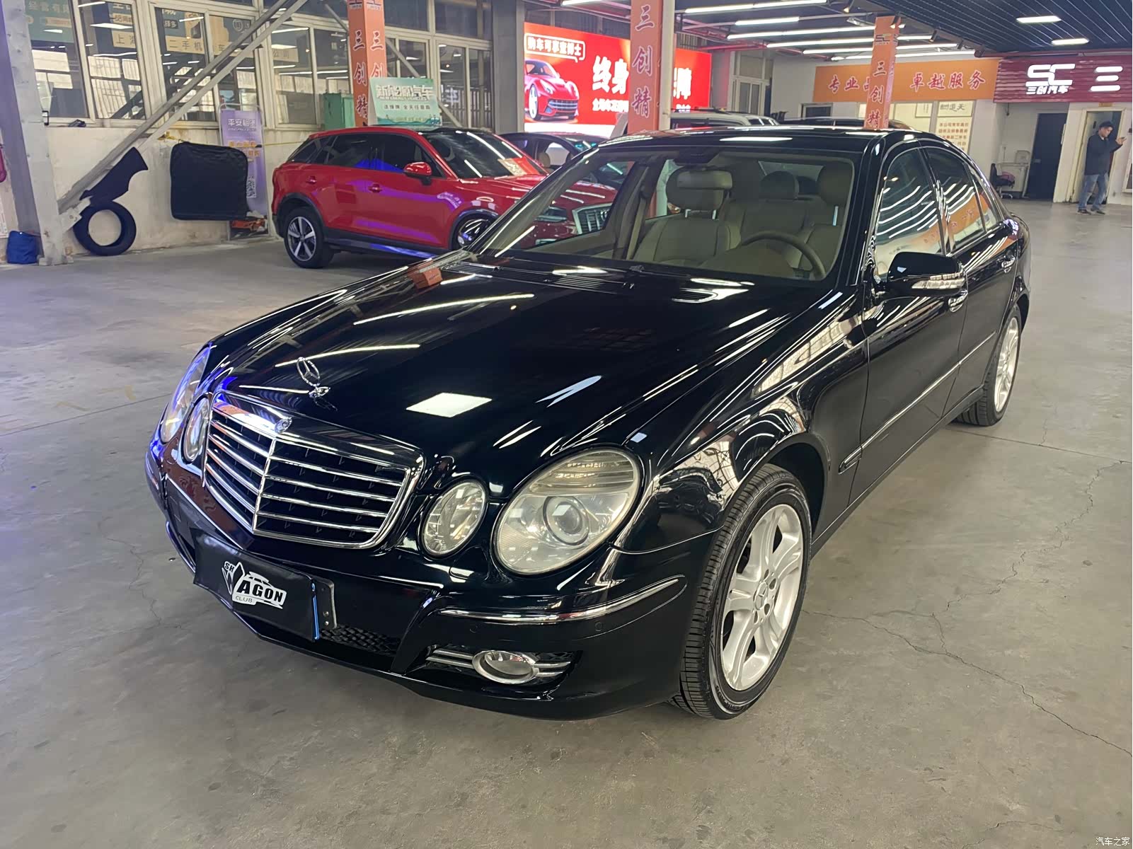 Mercedes-Benz E-Class, 2008 1