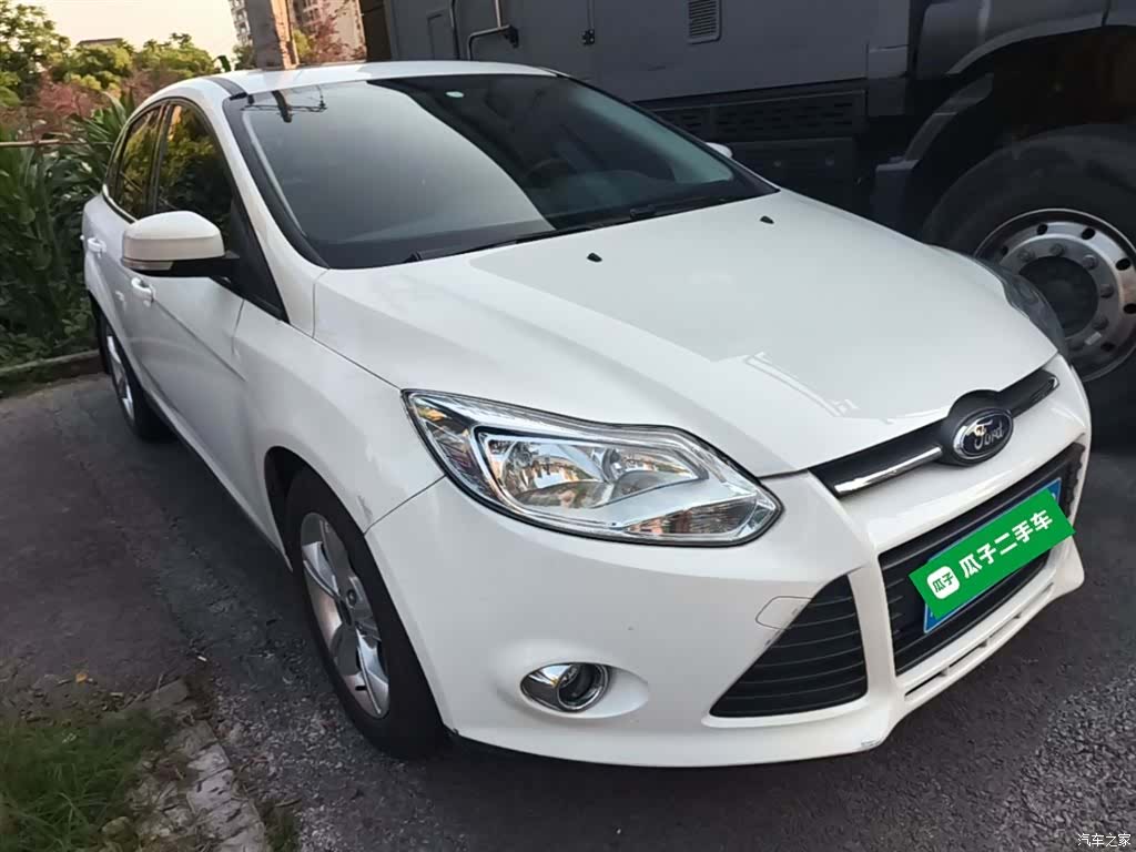 Ford Focus, 2014 22