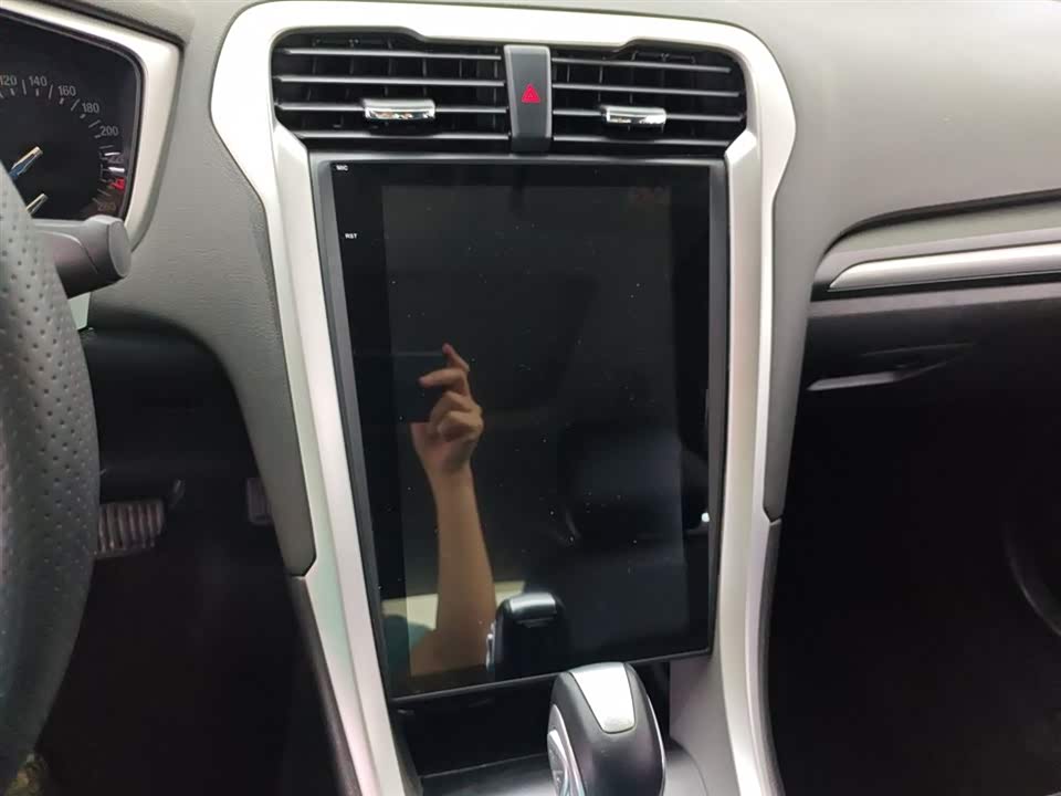 Ford Mondeo Ford Mondeo