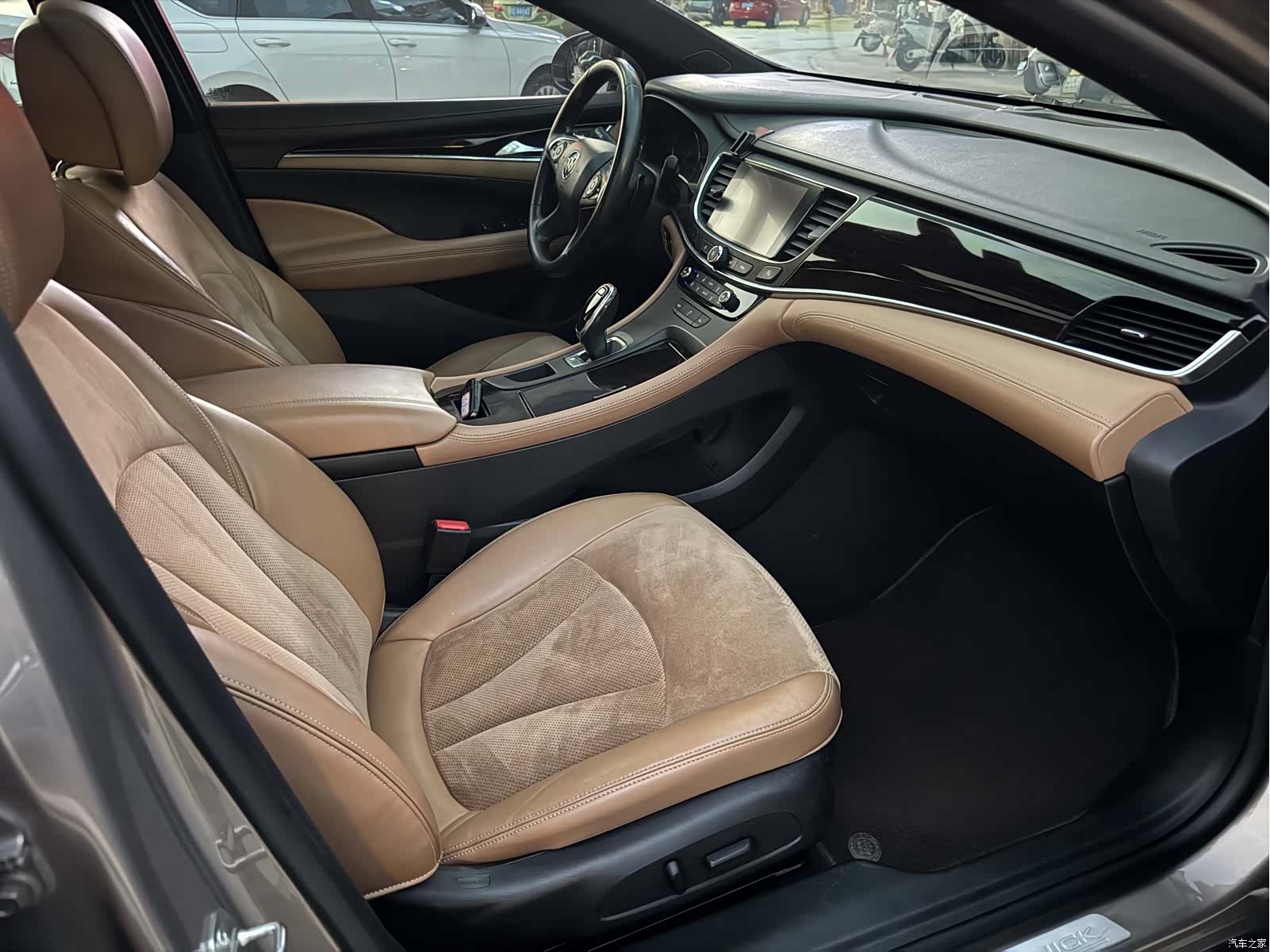 Buick LaCrosse, 2016 15