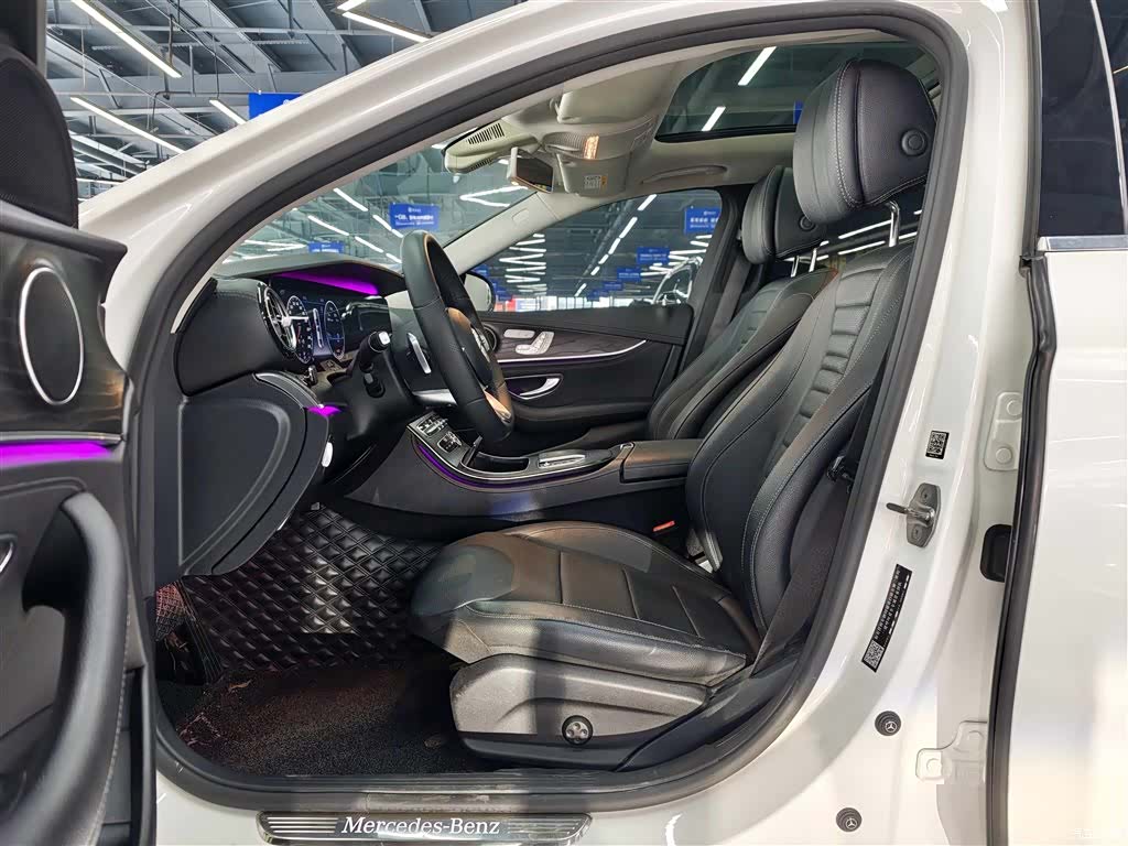 Mercedes-Benz E-Class, 2020 4