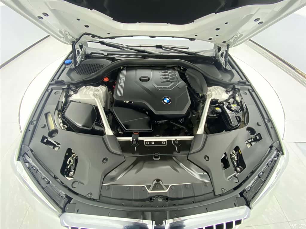 BMW 5 Series, 2021 12