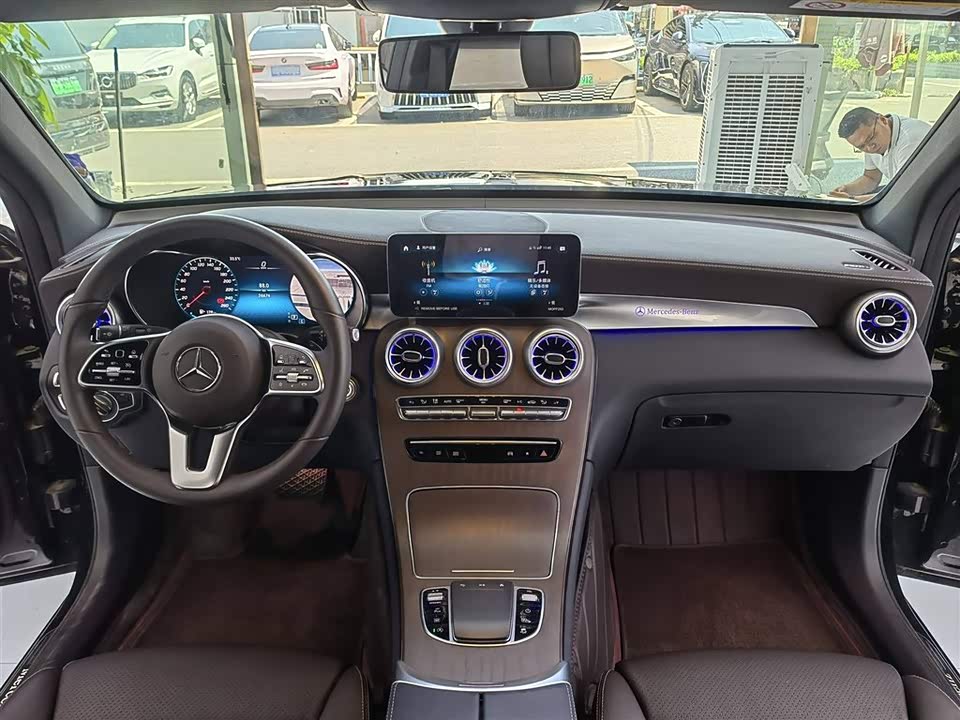 Mercedes-Benz GLC Mercedes-Benz GLC