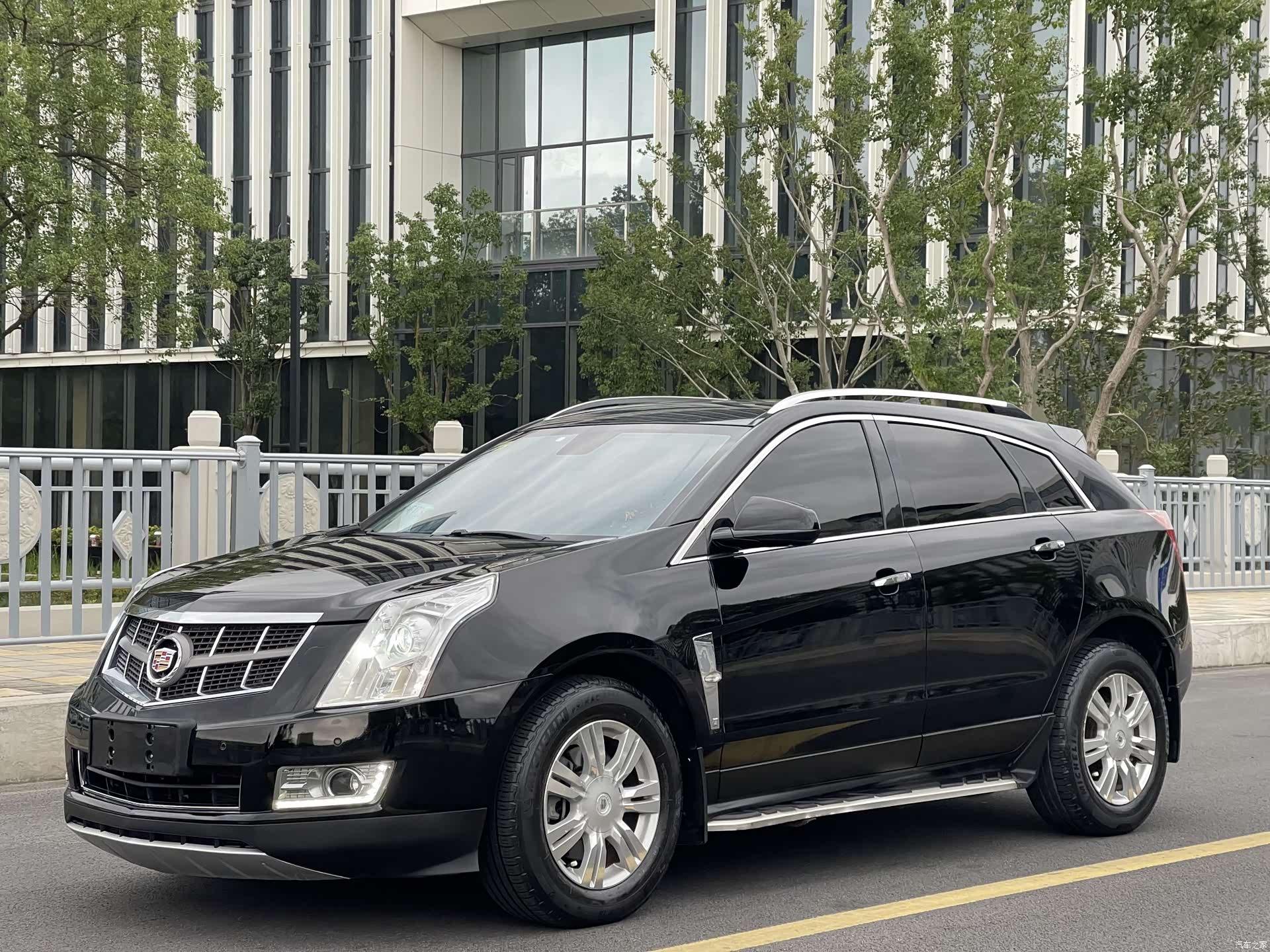 Cadillac SRX, 2012 1