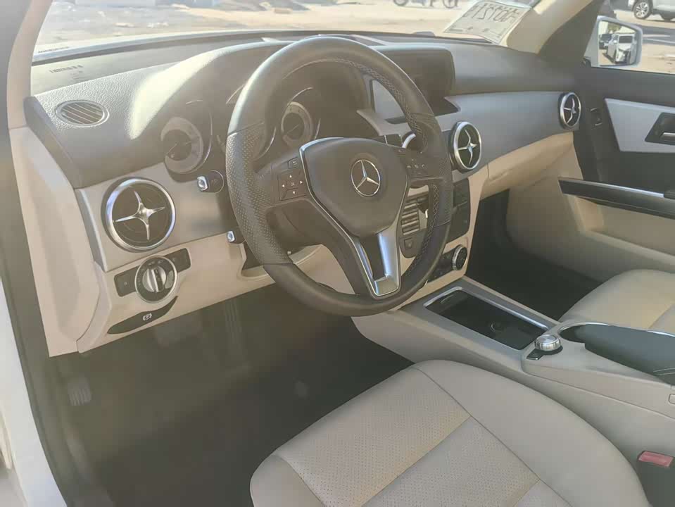 Mercedes-Benz GLK class