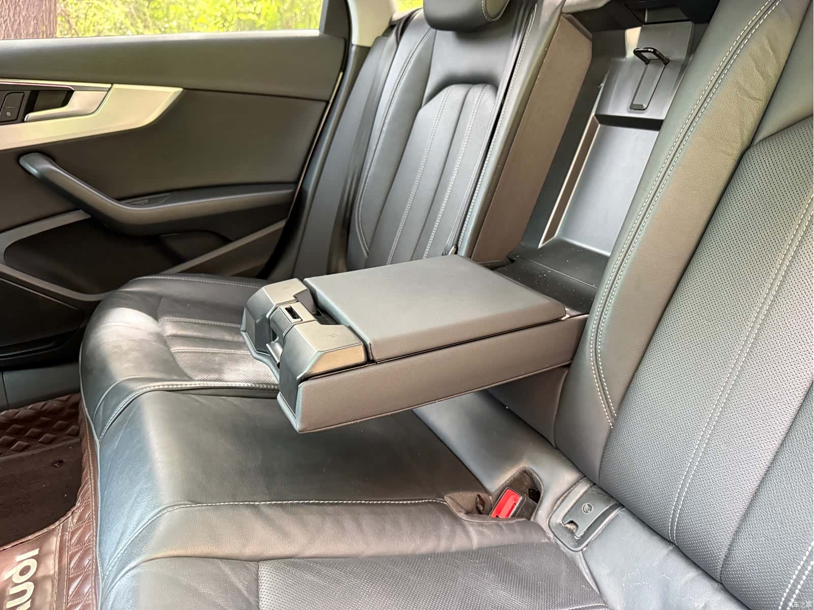 Audi A4L, 2021 15