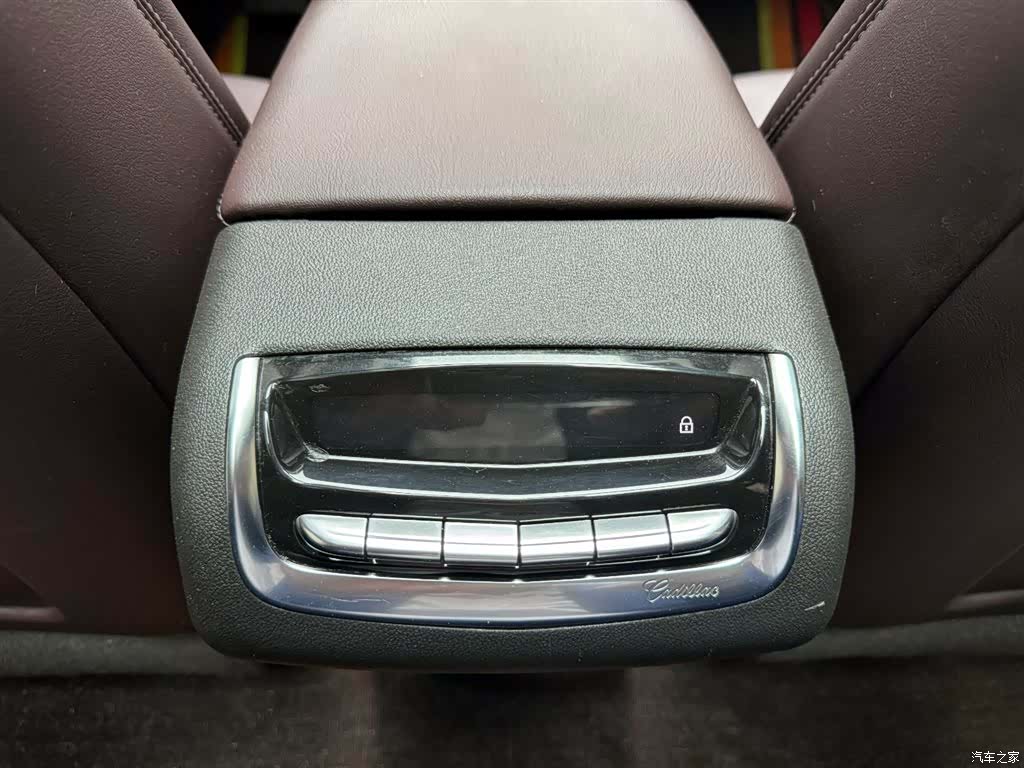 Cadillac XT6, 2022 16