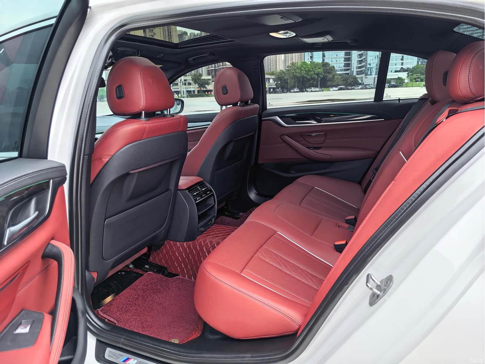 BMW 5 Series, 2023 7