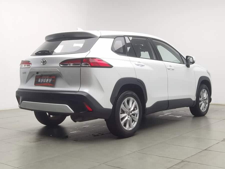 Toyota Corolla Cross 2024, фото 2