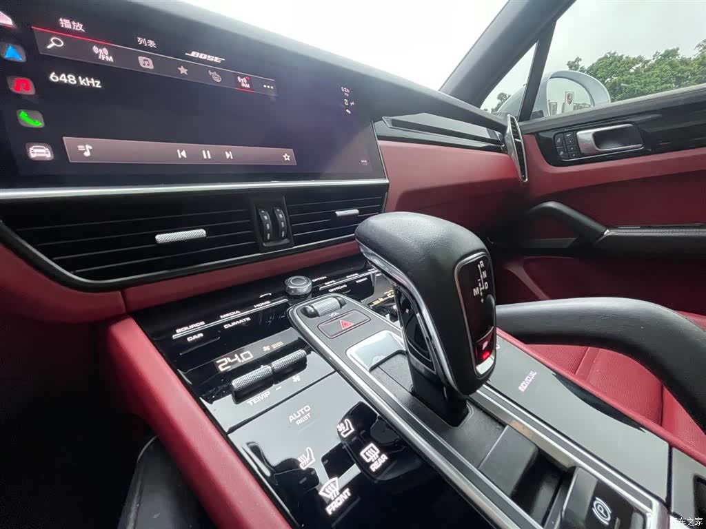 Porsche Cayenne, 2023 11