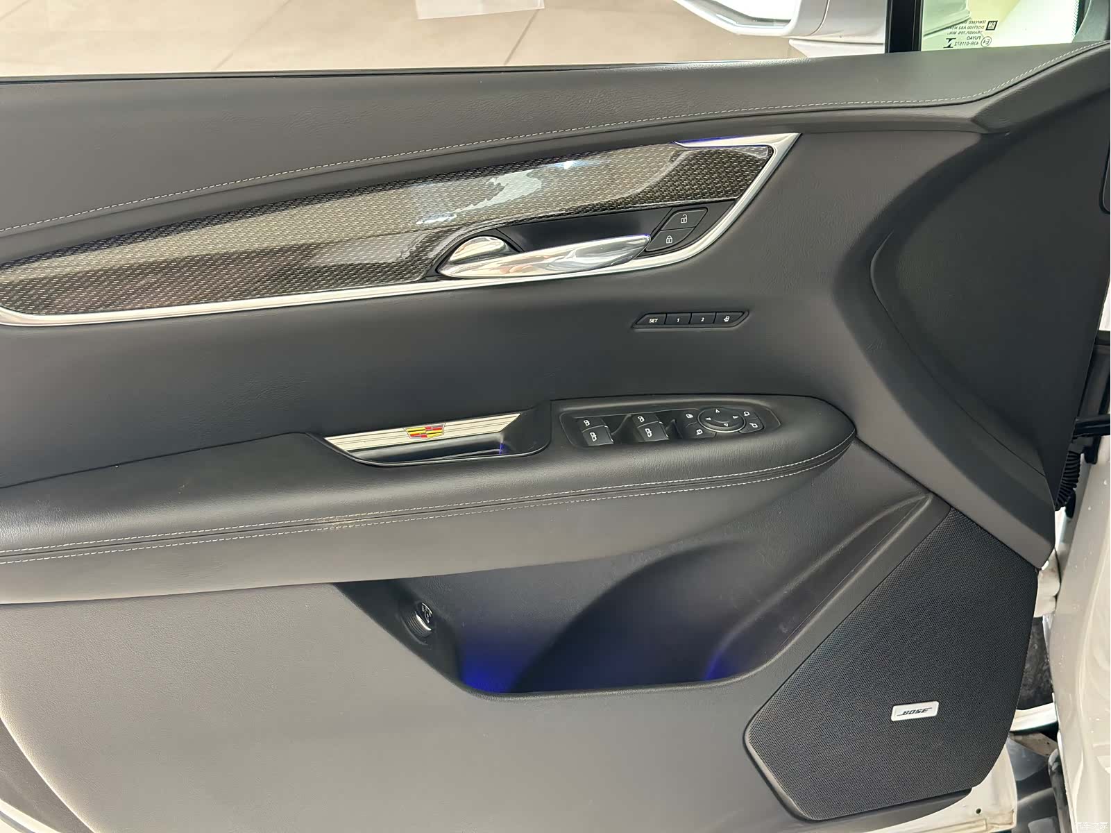 Cadillac XT5, 2023 все фото
