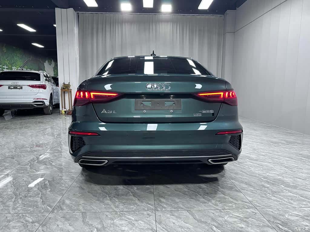 Audi A3, 2023 все фото