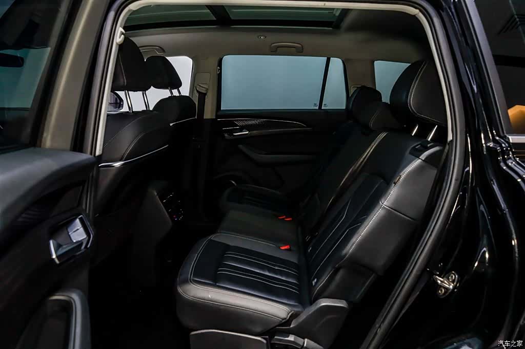 Audi Q6, 2024 10