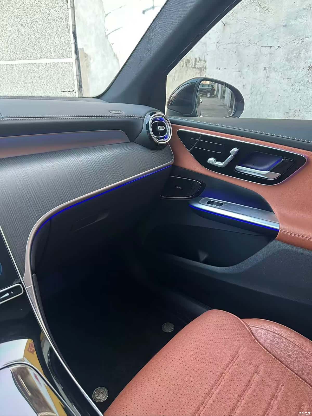 Mercedes-Benz GLC, 2024 13