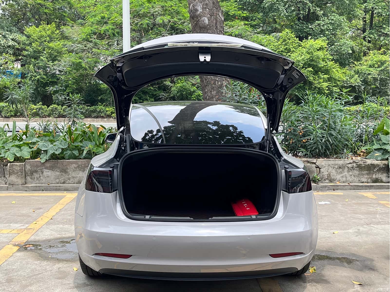 Tesla Model 3, 2023 22