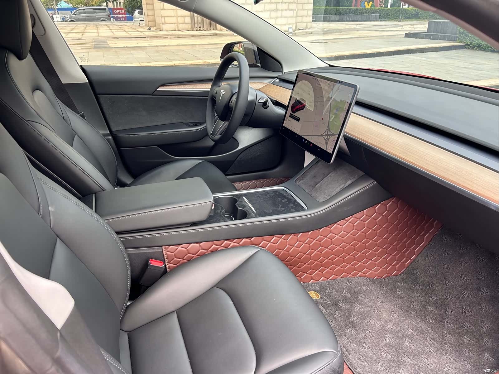 Tesla Model 3, 2021 7