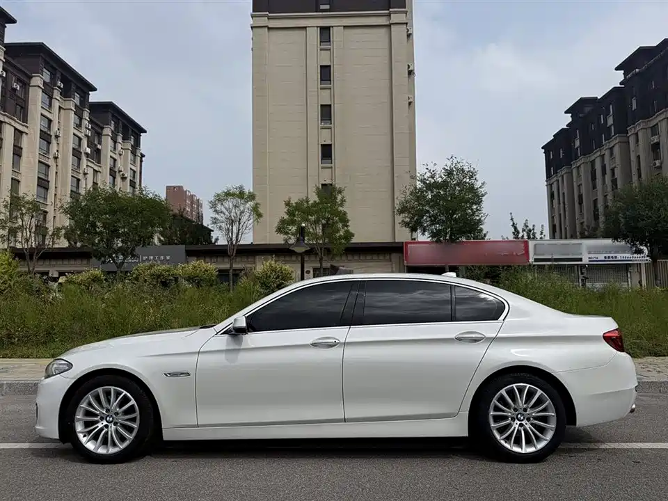 BMW 5 series BMW 5 series