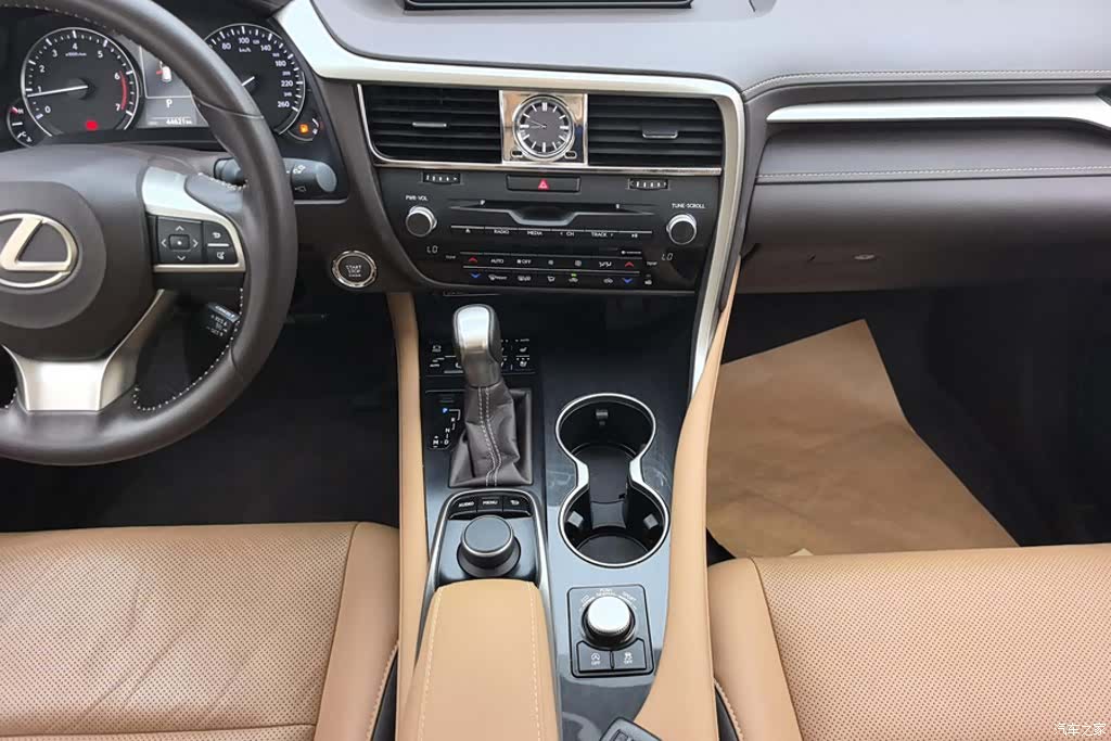 Lexus RX, 2017 16