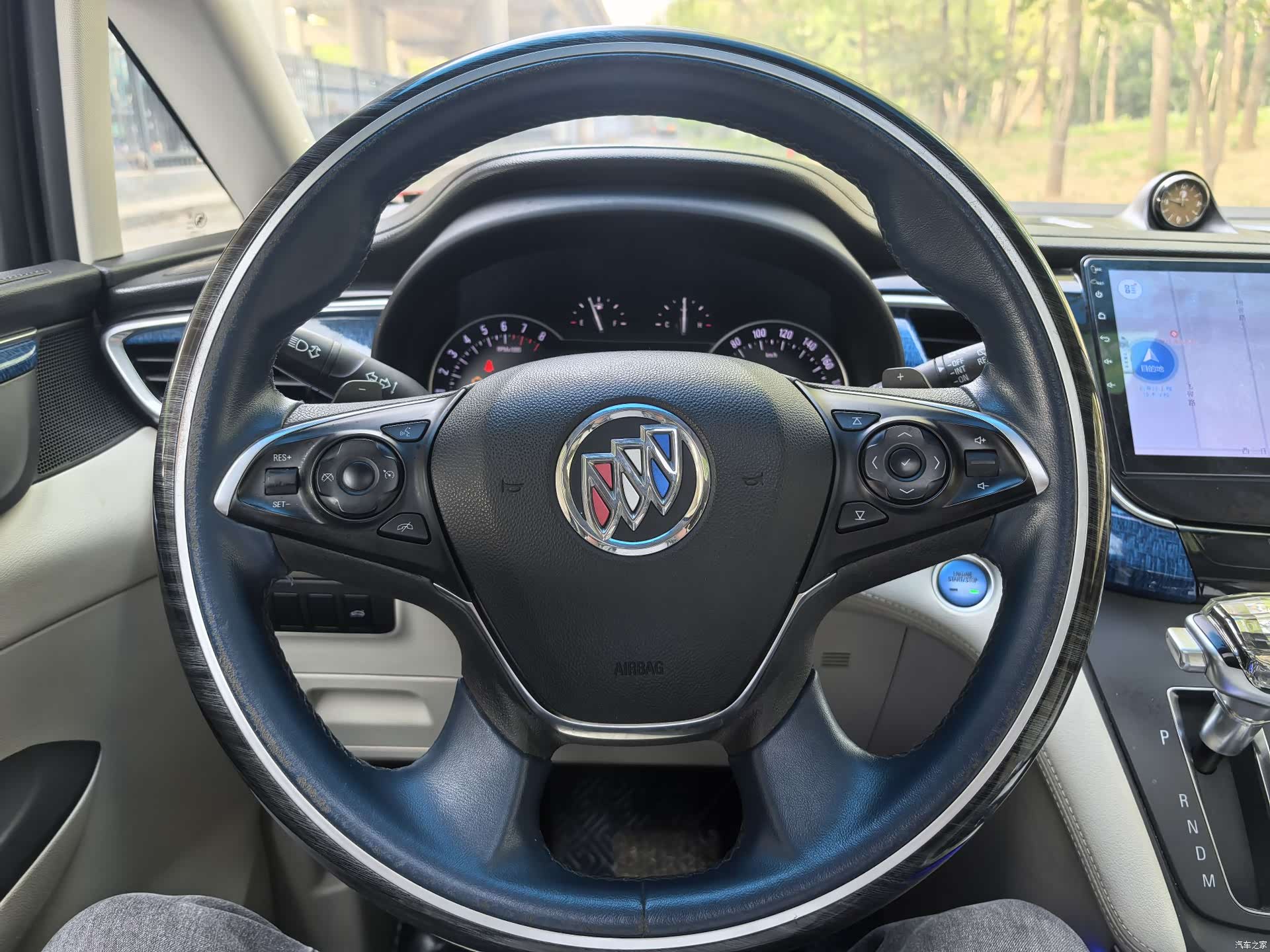 Buick GL8, 2019 11