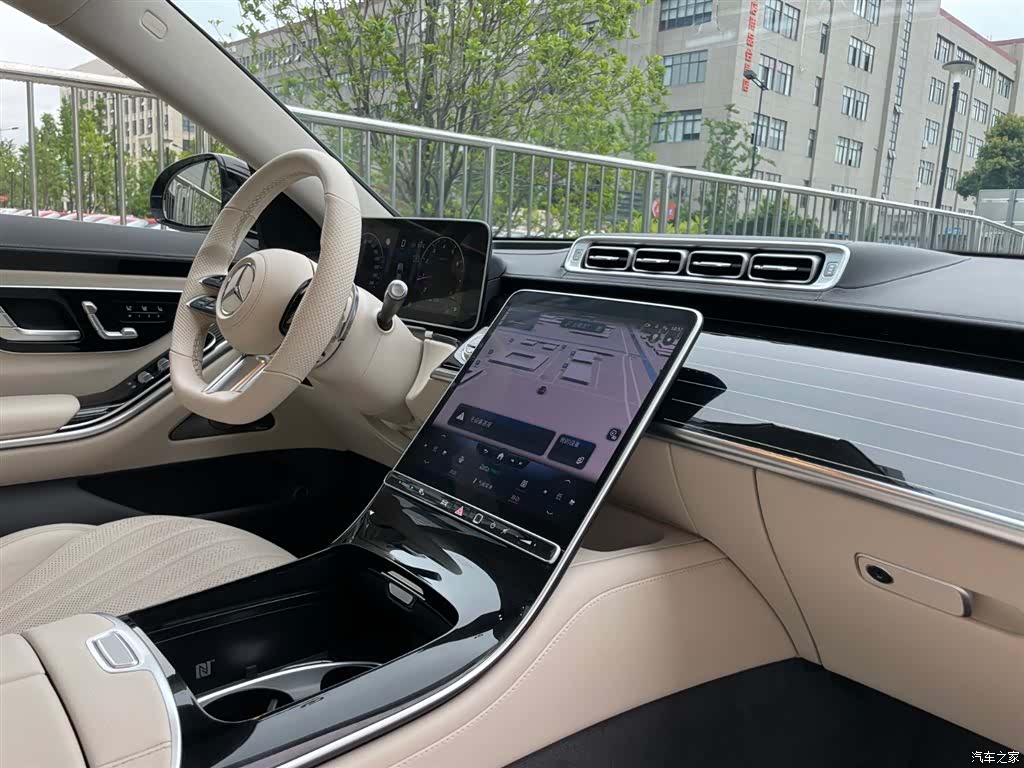 Mercedes-Benz S-Class, 2022 22