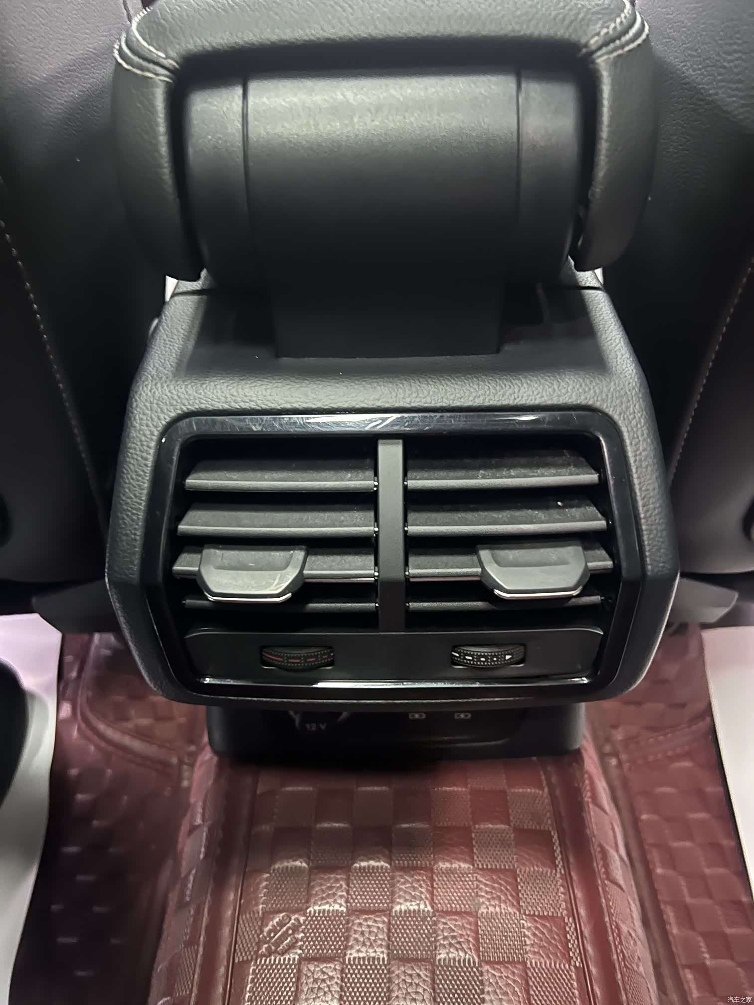 Audi Q3, 2022 9