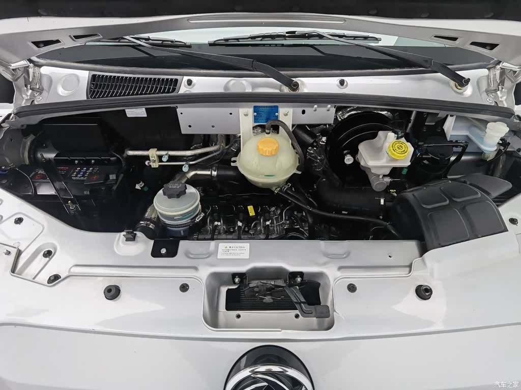 DongFeng V9, 2024 6