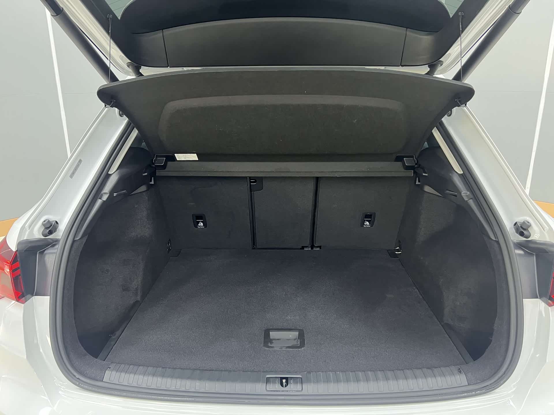 Audi Q3, 2022 16