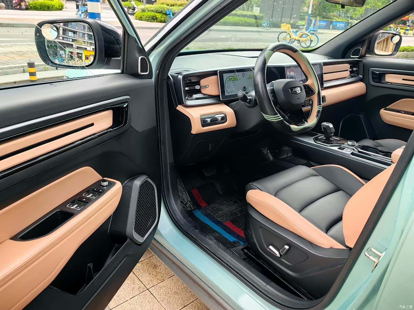 Geely Icon, 2024 4