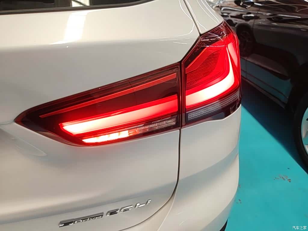 BMW X1, 2023 8