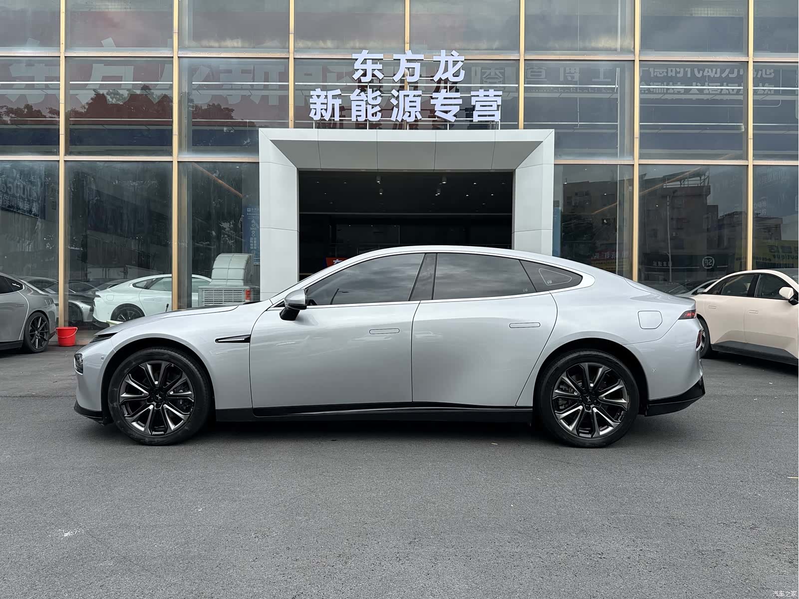Xpeng P7, 2021 4