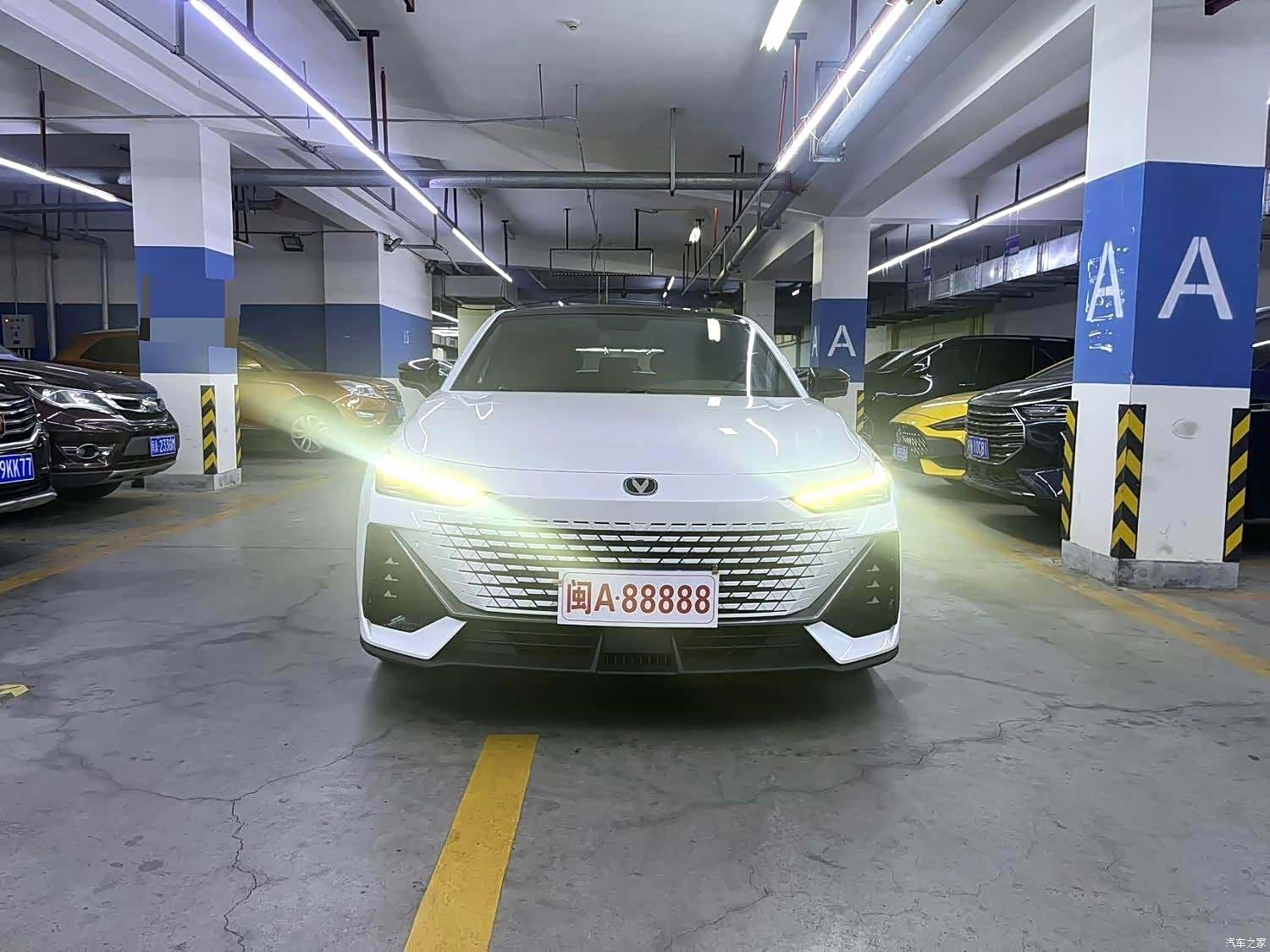 Changan UNI-V, 2022 2