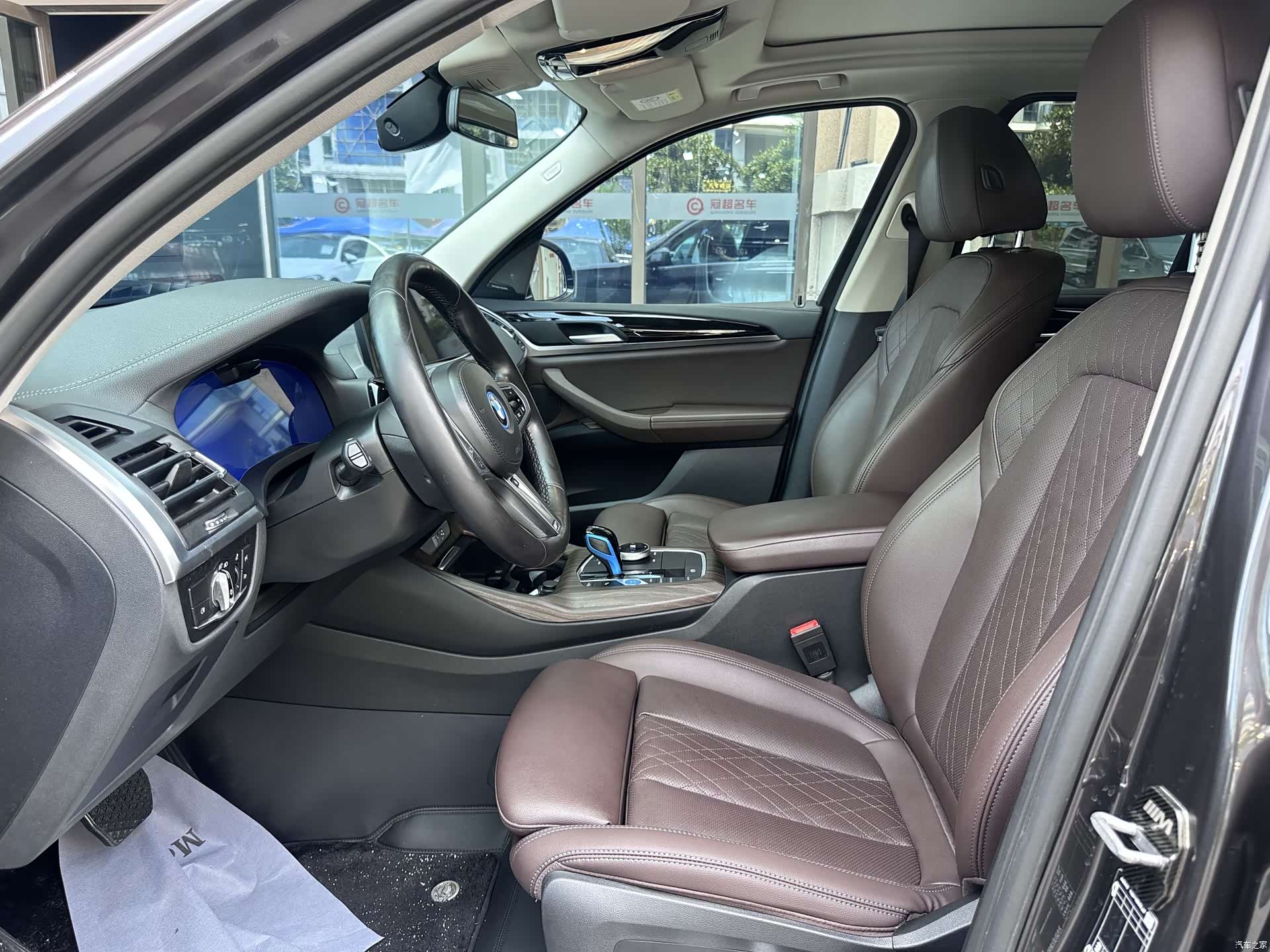 BMW iX3, 2021 16