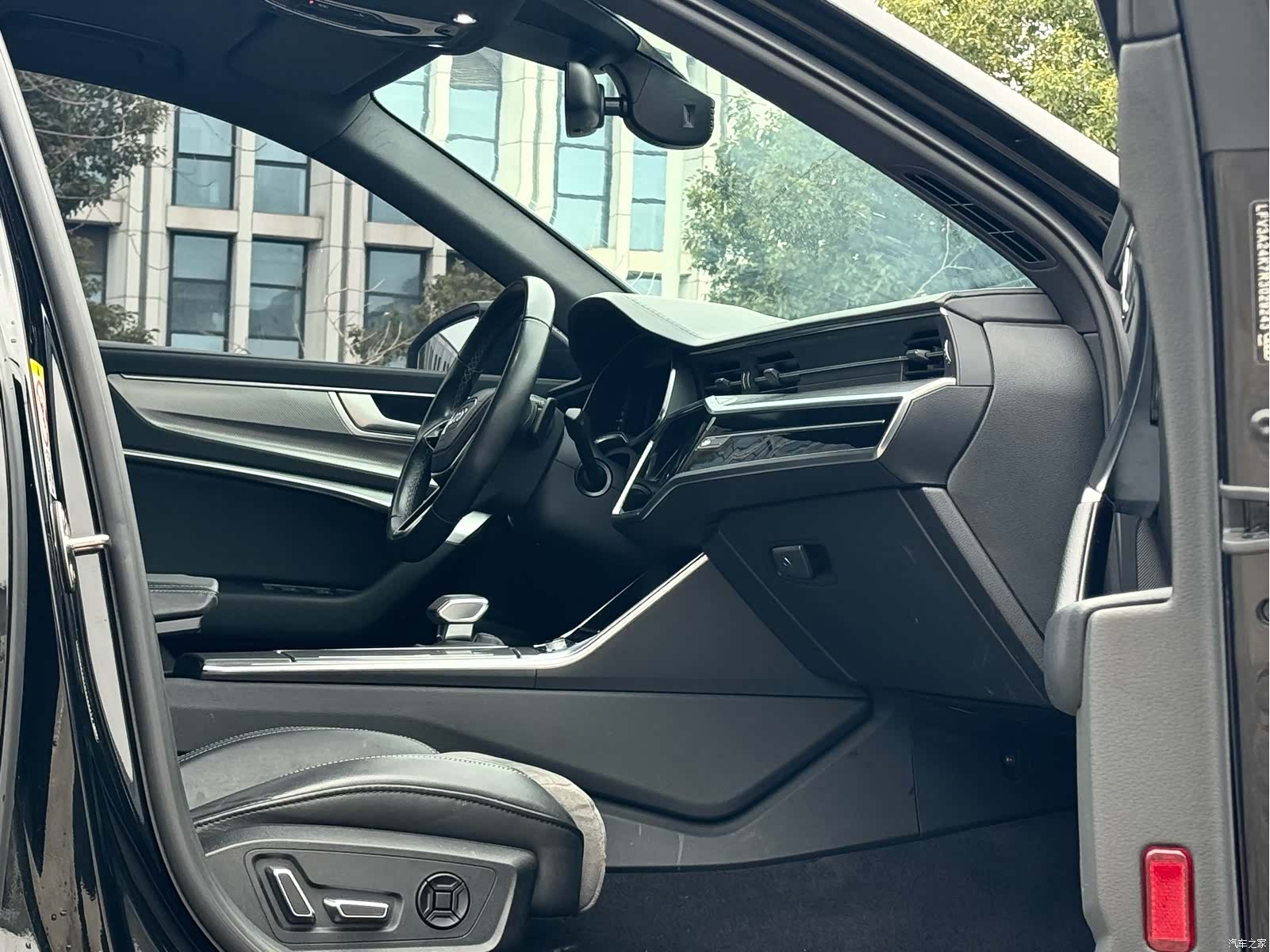 Audi A6L, 2024 13