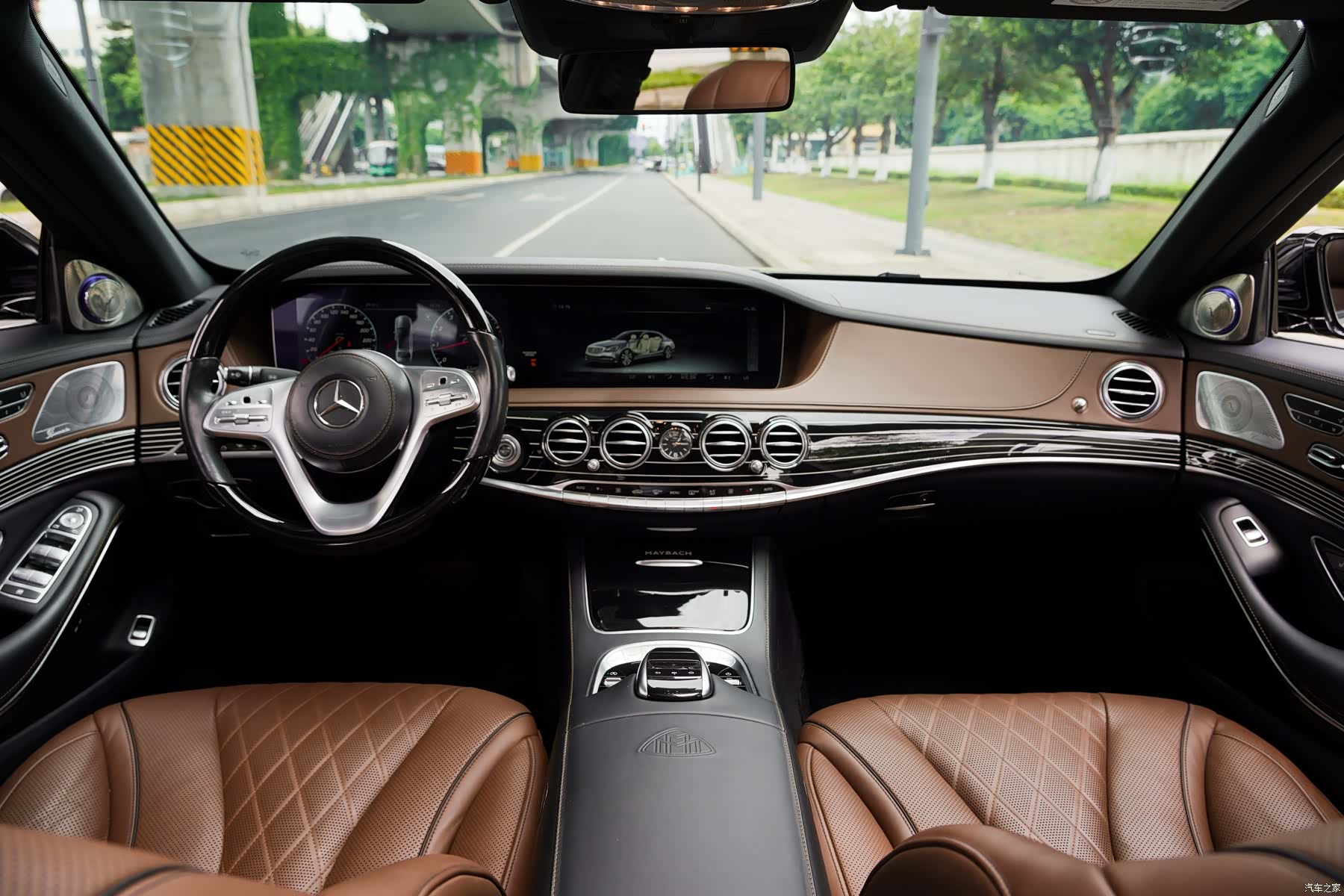 Maybach S-Class, 2019 10
