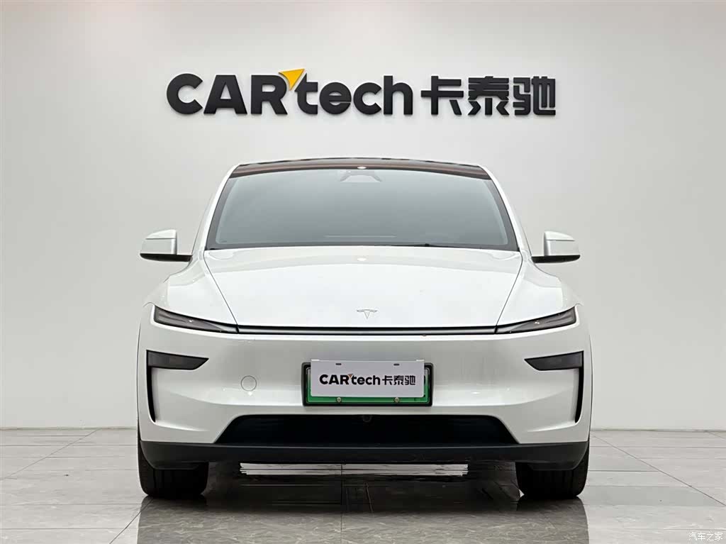 Tesla Model Y, 2025 7