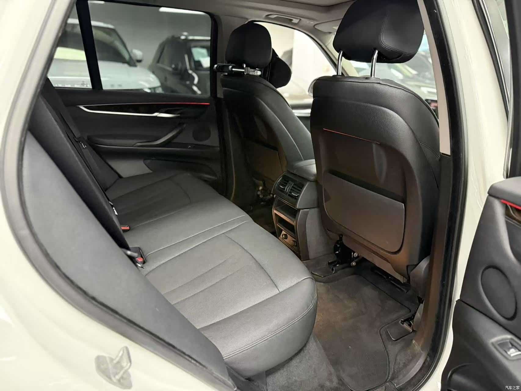BMW X5, 2015 9