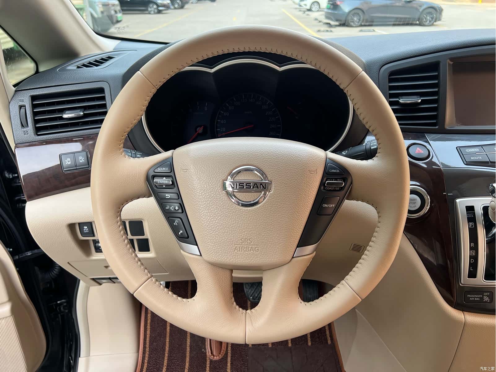 Nissan SL, 2017 13