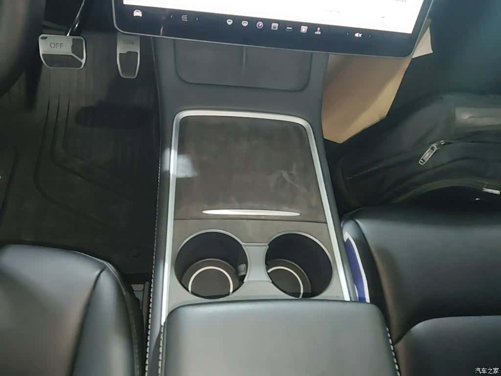 Tesla Model Y, 2022 14
