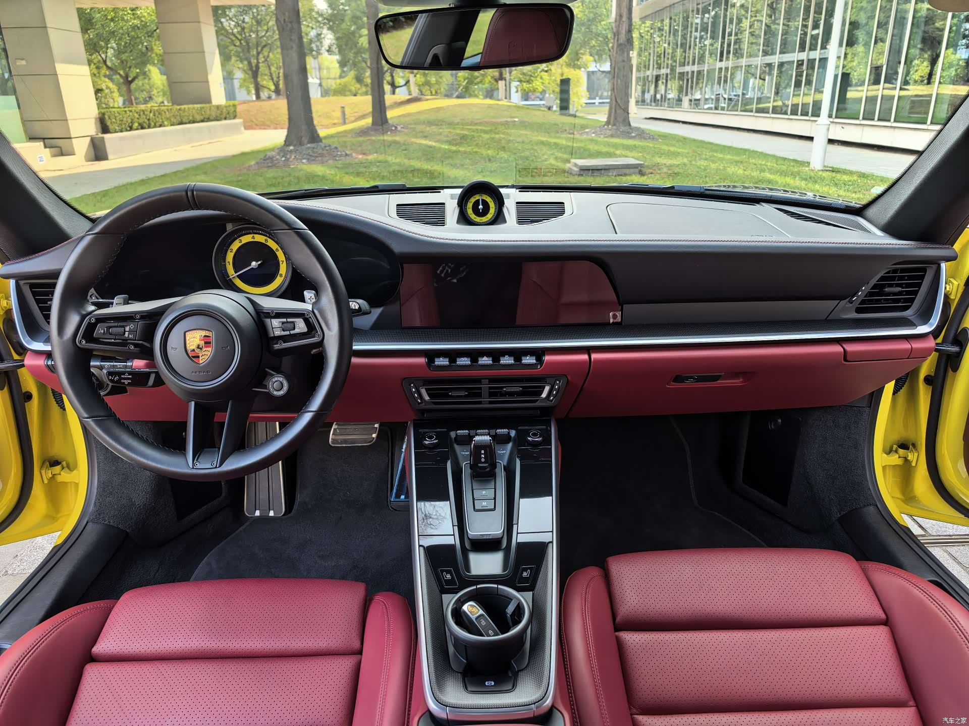Porsche 911, 2021 21