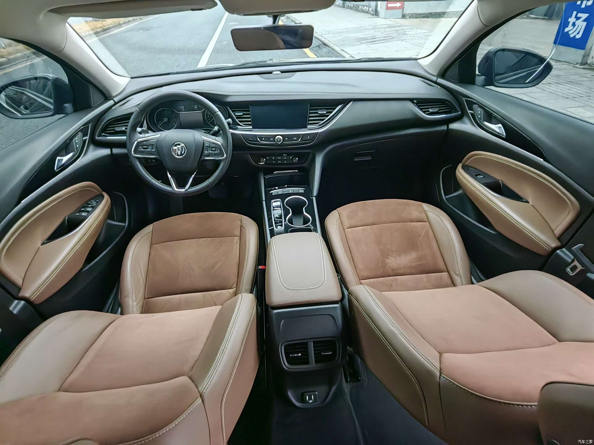 Buick Regal, 2023 все фото