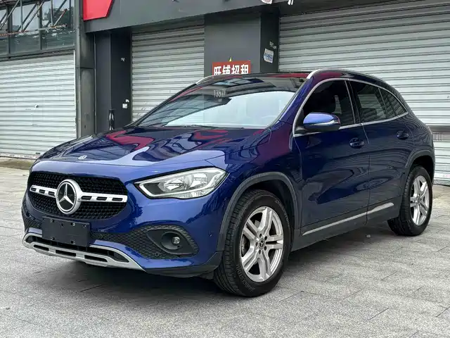 Mercedes-Benz GLA 2021 — купить из Китая под заказ