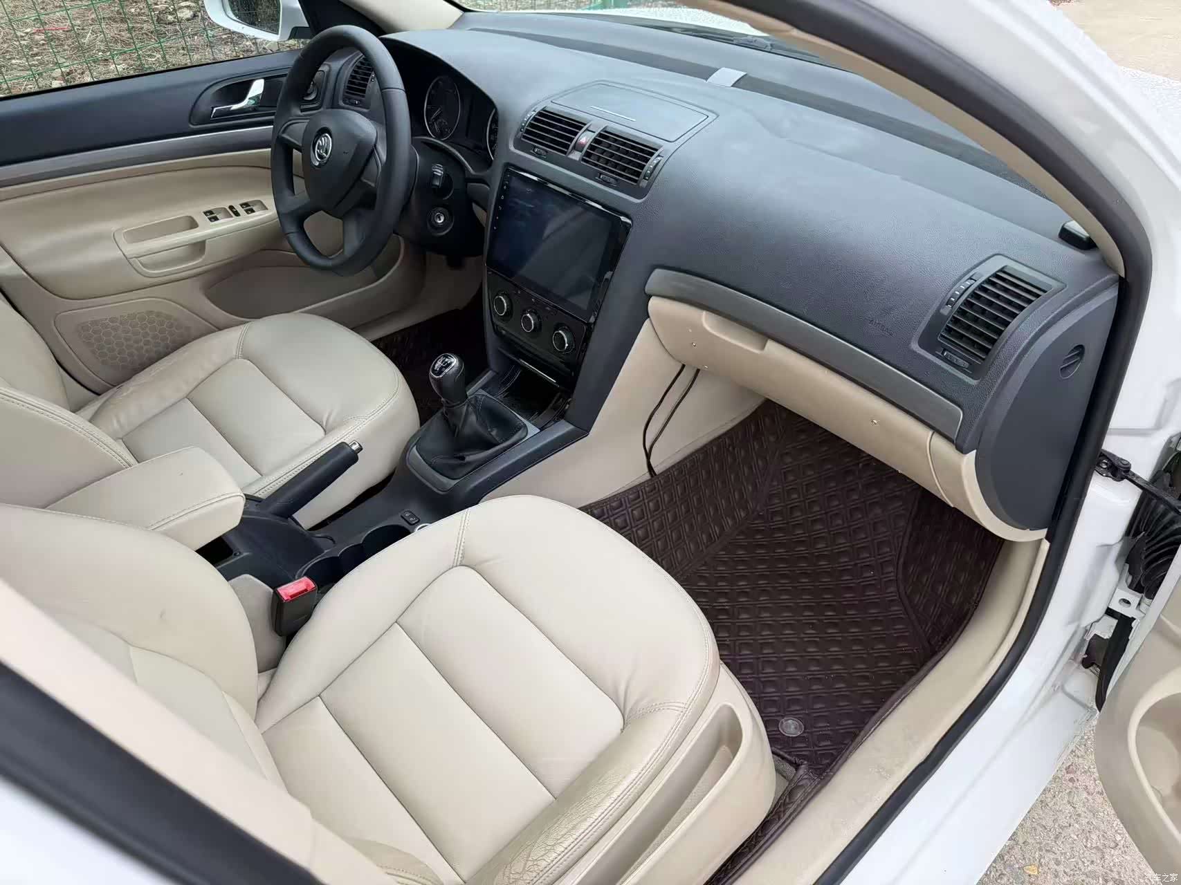 Skoda Octavia, 2015 10