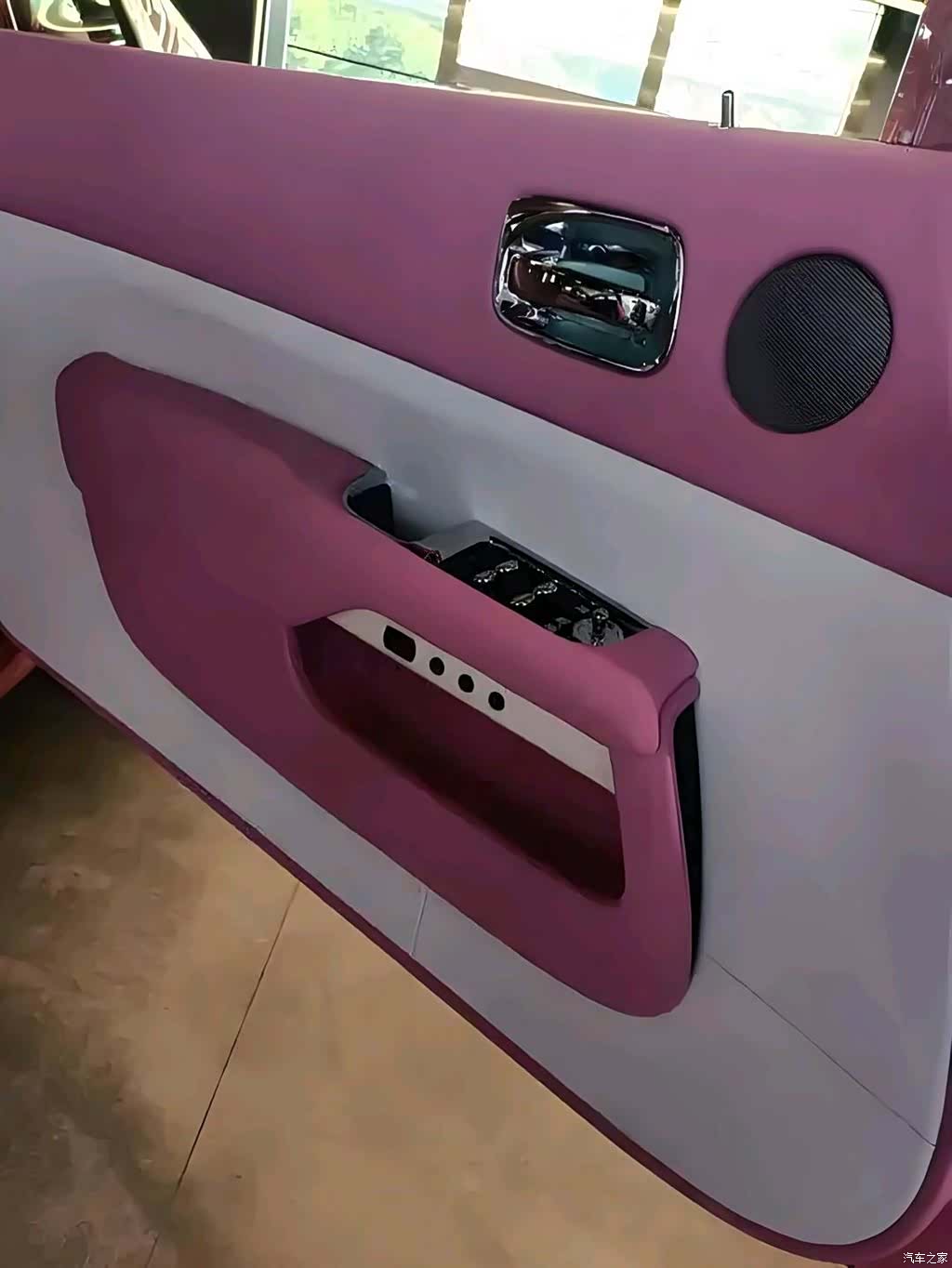 Rolls-Royce Wraith, 2018 10