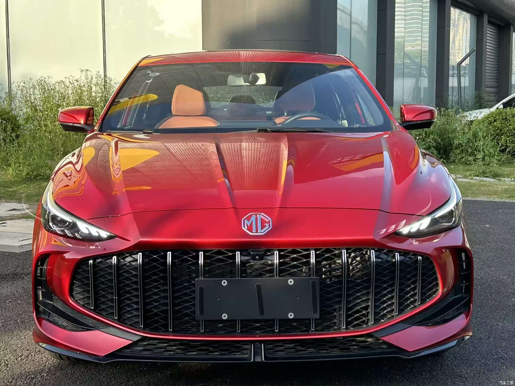 MG MG5, 2025 2